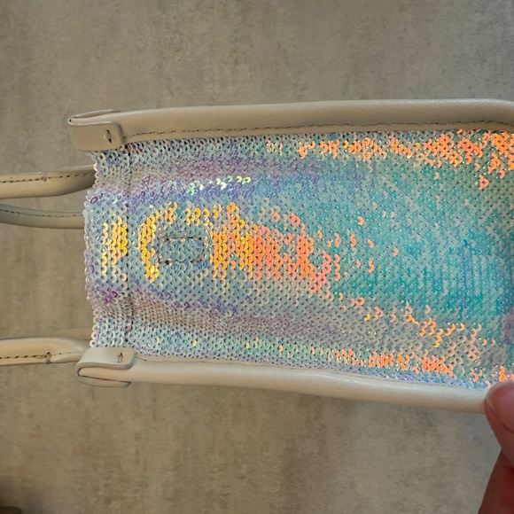 Marc Jacob’s sequin mini the tote - Picture 2 of 8